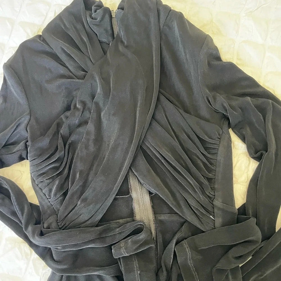 Bardot Reno slinky in black open front maxi dress - Picture 7 of 15